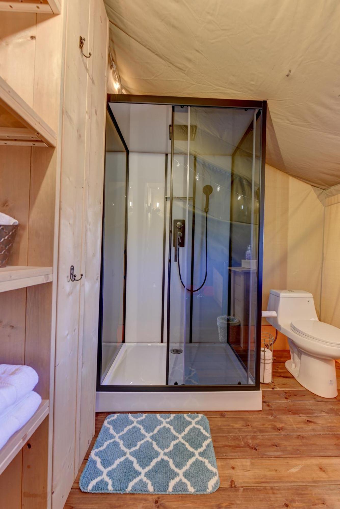 12 Fires Luxury Glamping With Heating #1 Hotel Johnson City Ngoại thất bức ảnh