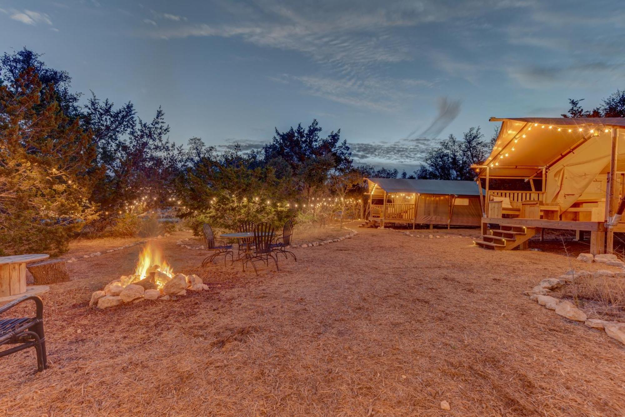 12 Fires Luxury Glamping With Heating #1 Hotel Johnson City Ngoại thất bức ảnh